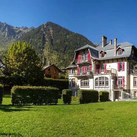 Sleeps 4 T684383 Chamonix