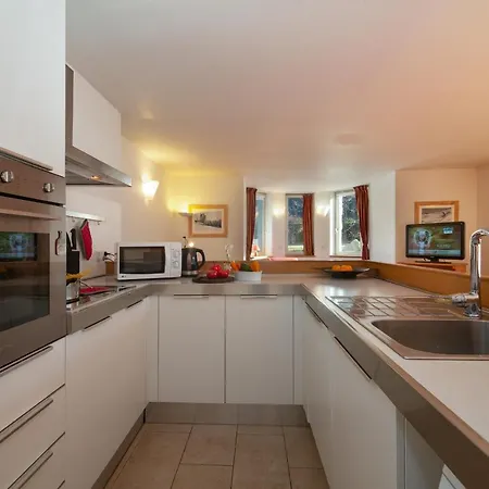 Sleeps 4 T684383